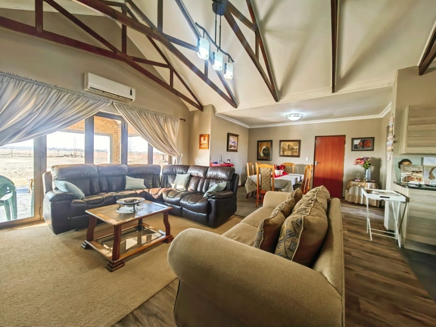 3 Bedroom Property for Sale in Grimbeeck Park North West